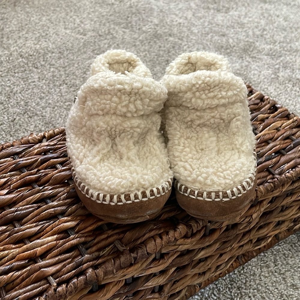 L.L.Bean toddler slippers